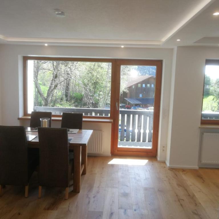 Ferienwohnung am Bach - Apartment mit Balkon - 2