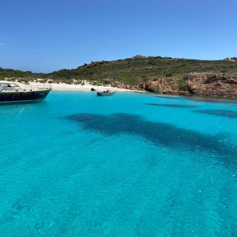Smeralda Wave - Sea View Apartment - Appartamento con 2 Camere da Letto - 2