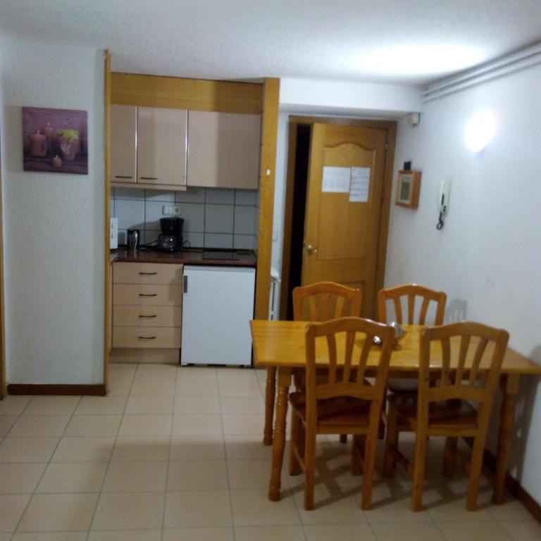 Apartaments Els Avets - Appartement 1 Chambre avec Balcon (3-4 Adultes) - 8