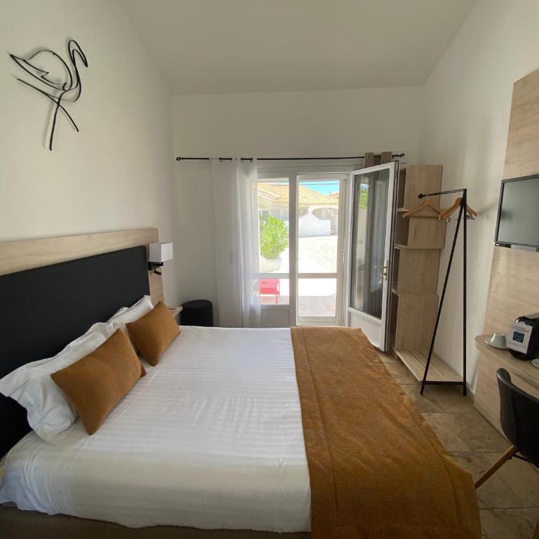 Le Mas de Cocagne - Chambre Double avec Terrasse - 8