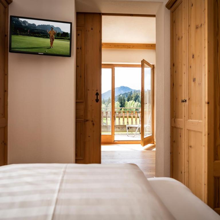 Landhotel Föhrenhof Ellmau - Junior Suite mit Bergblick - 8