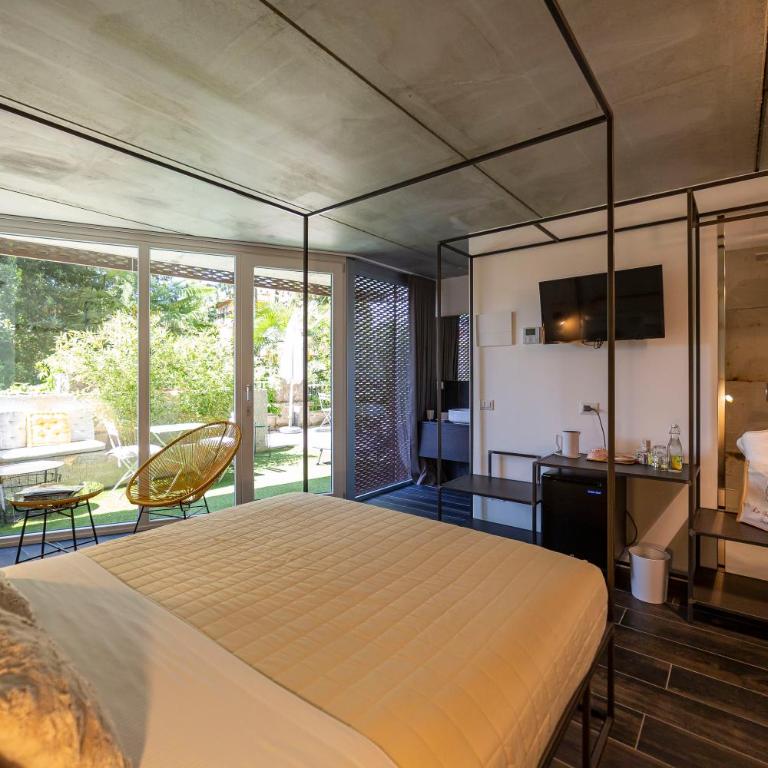 Le Stanze del Lago Suites & Pool - Camera Queen con Vista Piscina - 2