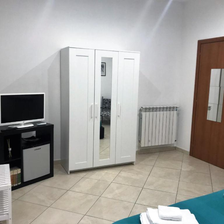 BENVENUTI AL SUD - Camera Matrimoniale con Terrazza - 10