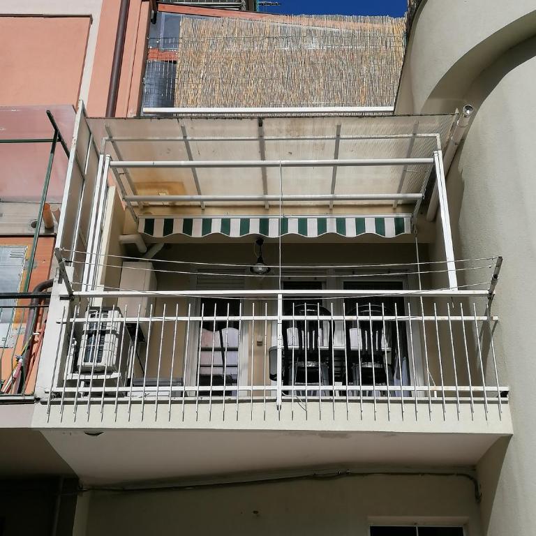 P in centro - Appartamento con 2 Camere da Letto - 2