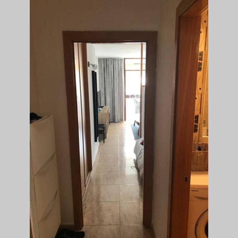 Yumbo Beach Apartment Perfect location free fast WIFI - Apartamento de 1 dormitorio - 54