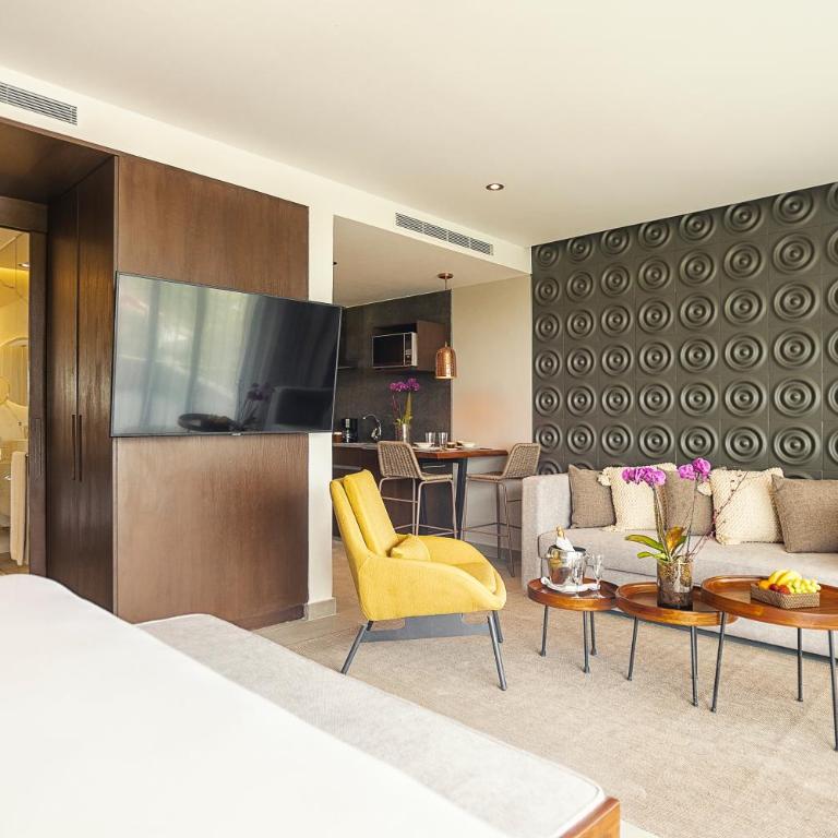 The Fives Oceanfront - Junior Suite - 5