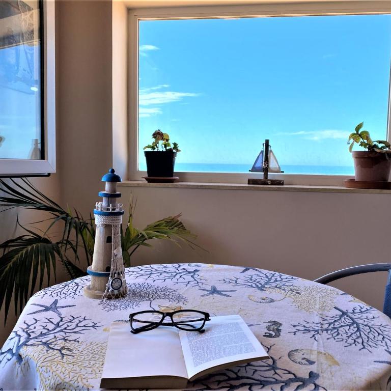 Villa Margherita - Apartment with Terrace - 8