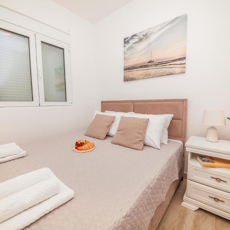 Apartments Ruzmarin - One-Bedroom Apartment - 7
