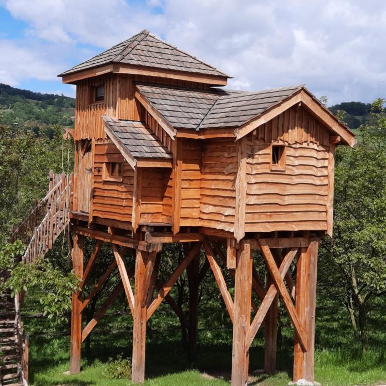 Roulottes au pied du Vercors - Chalet Supérieur - 1