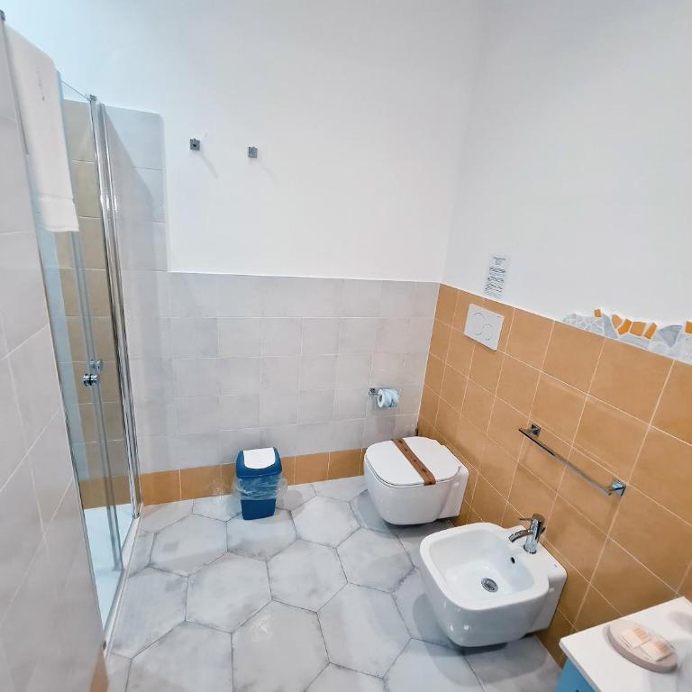 Kalinifta Rooms Apartment - Camera Tripla con Bagno Privato - 6
