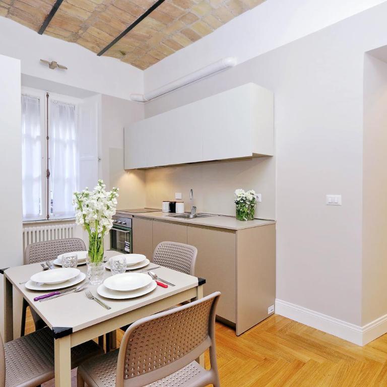 Bellezza Al Colosseo - B&B & Apts - Appartamento con 2 Camere da Letto (4 Adulti) - Via San Giovanni in Laterano 250 - 5
