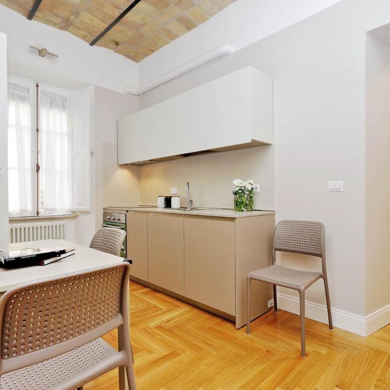Bellezza Al Colosseo - B&B & Apts - Appartamento con 2 Camere da Letto (4 Adulti) - Via San Giovanni in Laterano 250 - 6