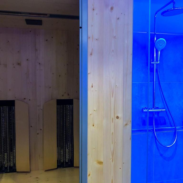 das Luggi Appartements - Apartment mit 2 Schlafzimmern und Dusche - 2