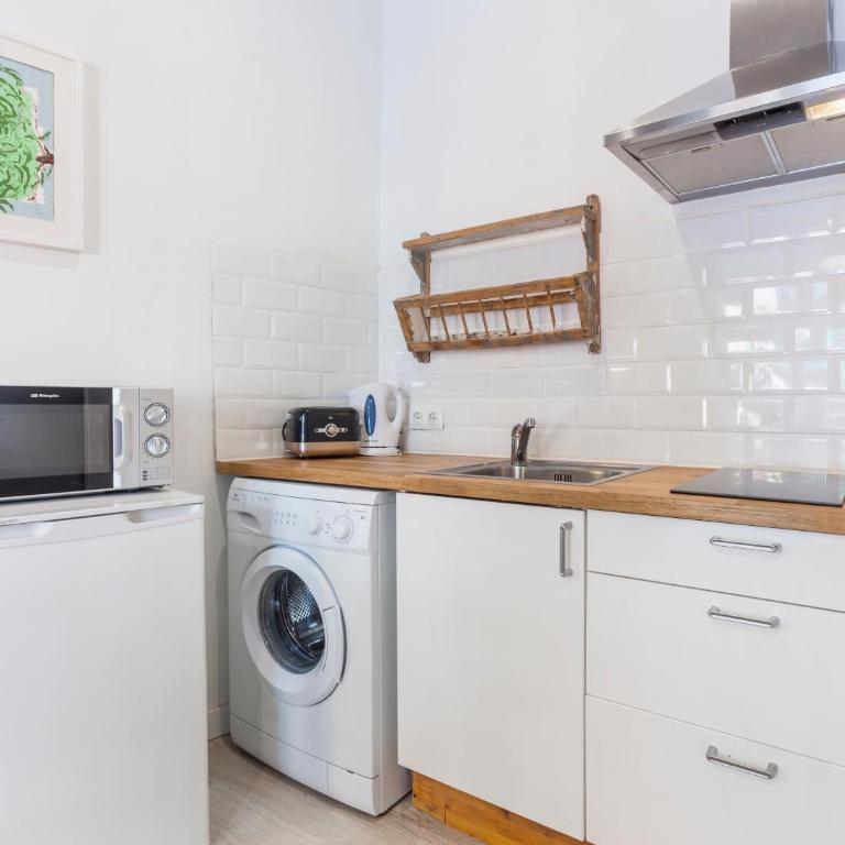 Lindo en Madrid - One-Bedroom Apartment III - 12