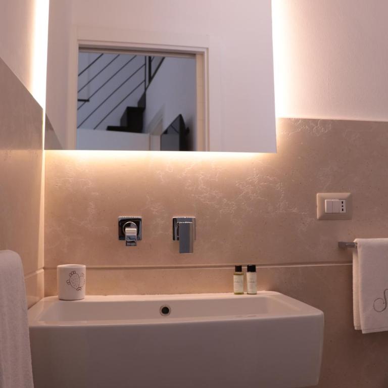 B&B Salentus - Camera Quadrupla con Bagno Privato - 6