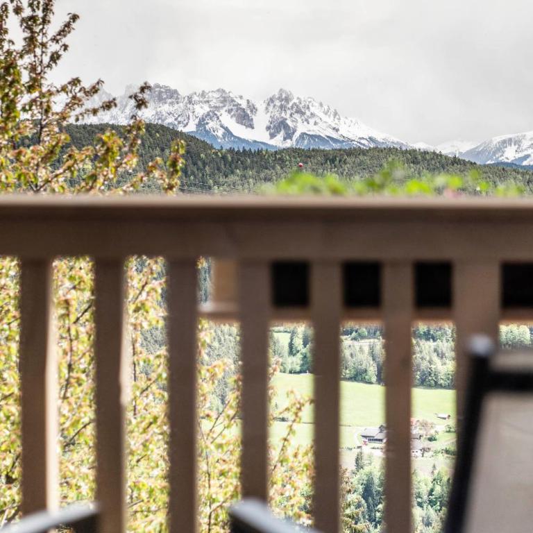 Pippos Mountain Lodge - Double Room with Mountain View - 6