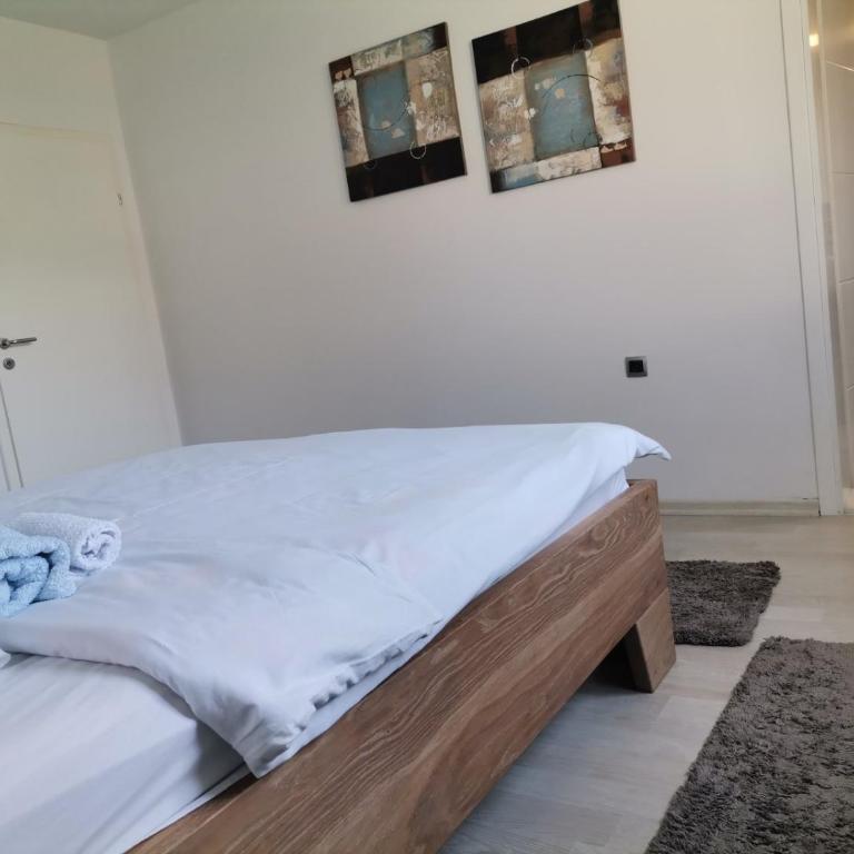 Deluxe Villa Coast River Sarajevo - Kuća s 5 Spavaćih Soba - 35