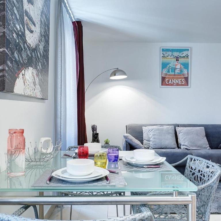 Upstays Port Near 45m2 Apartment AC - Appartement - 8
