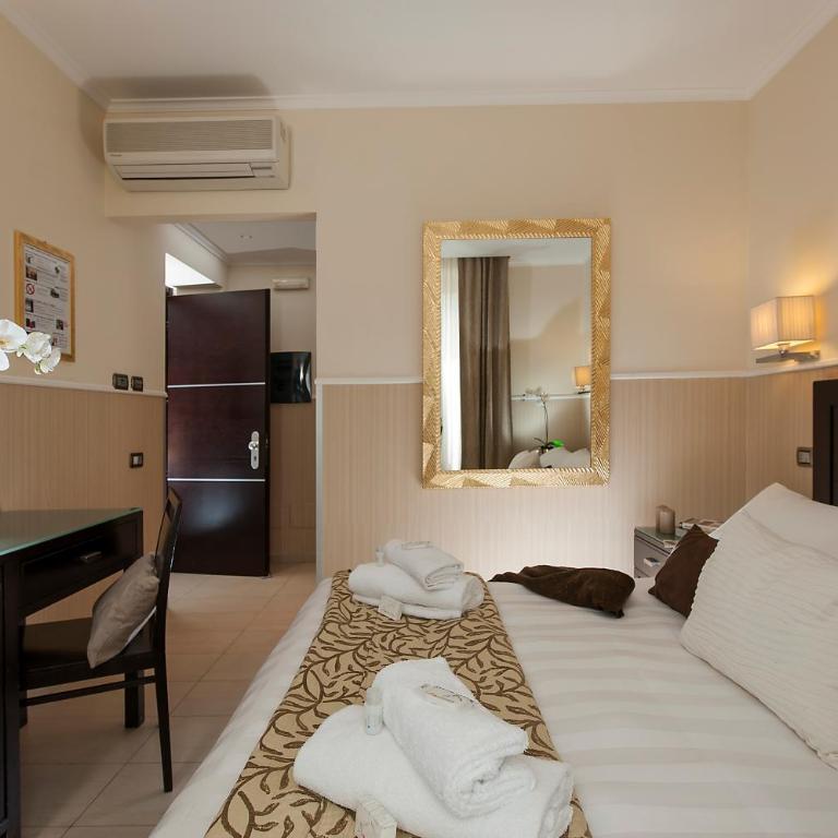 Yes Hotel Boutique Rome - Camera Matrimoniale/Doppia con Letti Singoli - 5