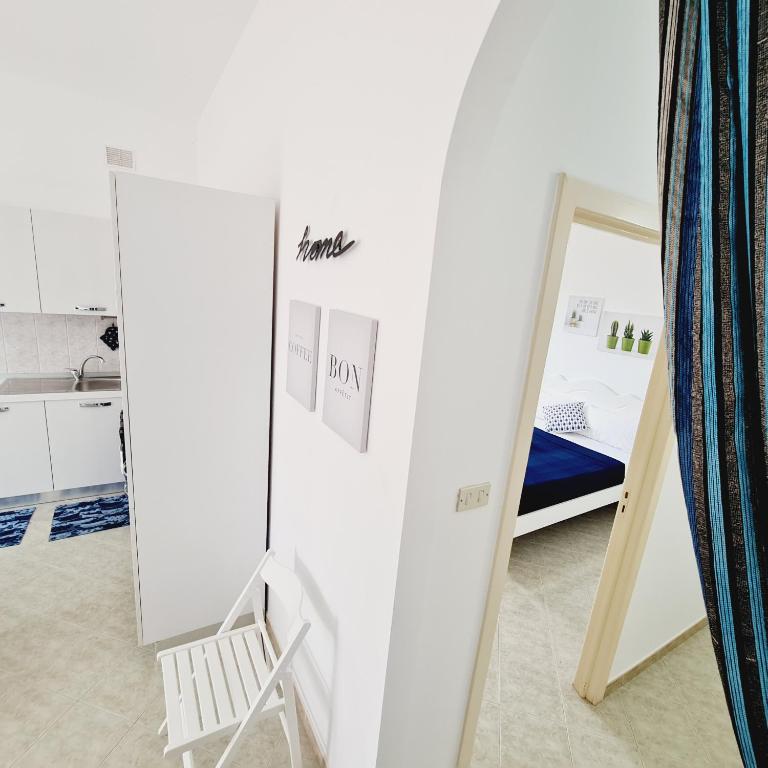 APPARTAMENTO GIOIA - Two-Bedroom Apartment - 13