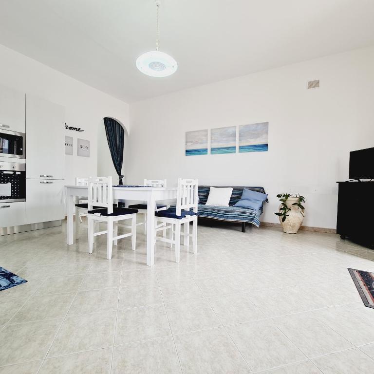 APPARTAMENTO GIOIA - Two-Bedroom Apartment - 18