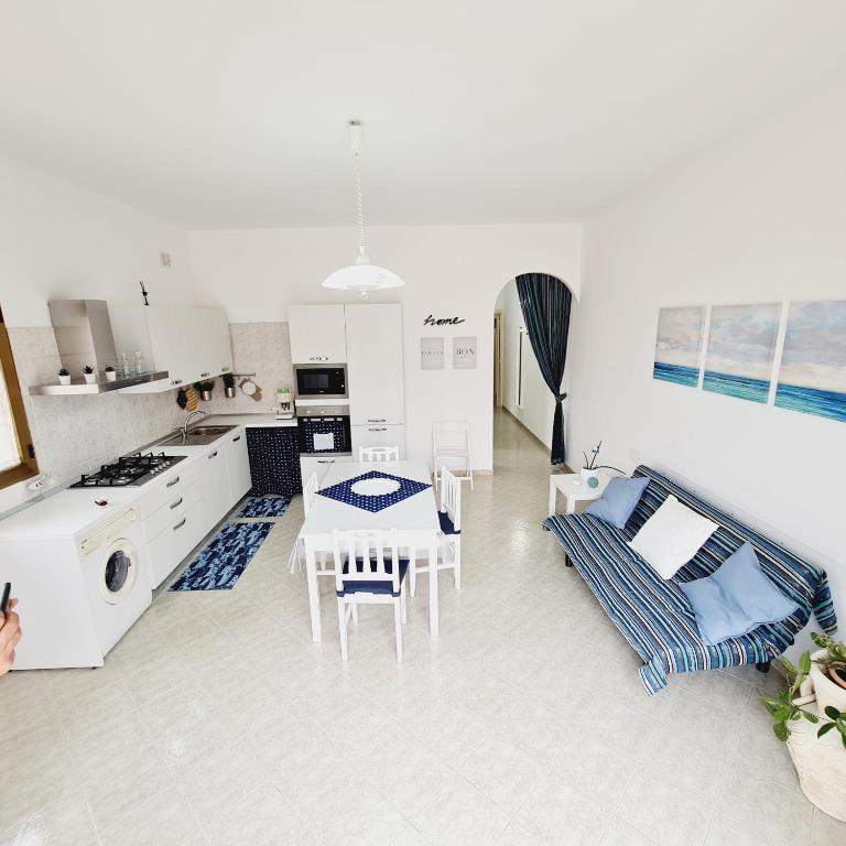 APPARTAMENTO GIOIA - Two-Bedroom Apartment - 19