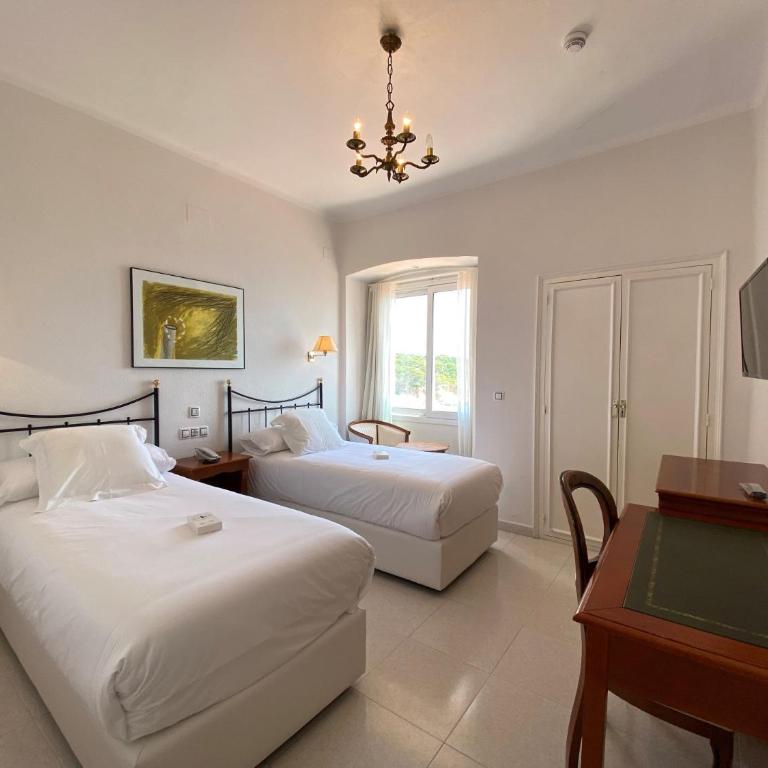 Hotel Costa Brava - Habitación Doble - 1 o 2 camas - 5