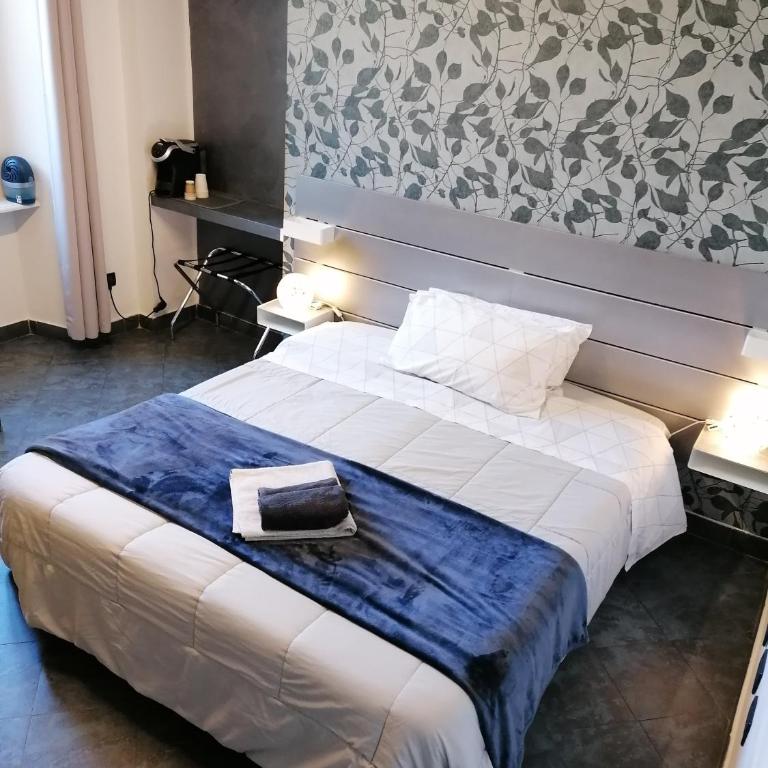 B&B IL SOGNO - Double or Twin Room with Private Bathroom - 4