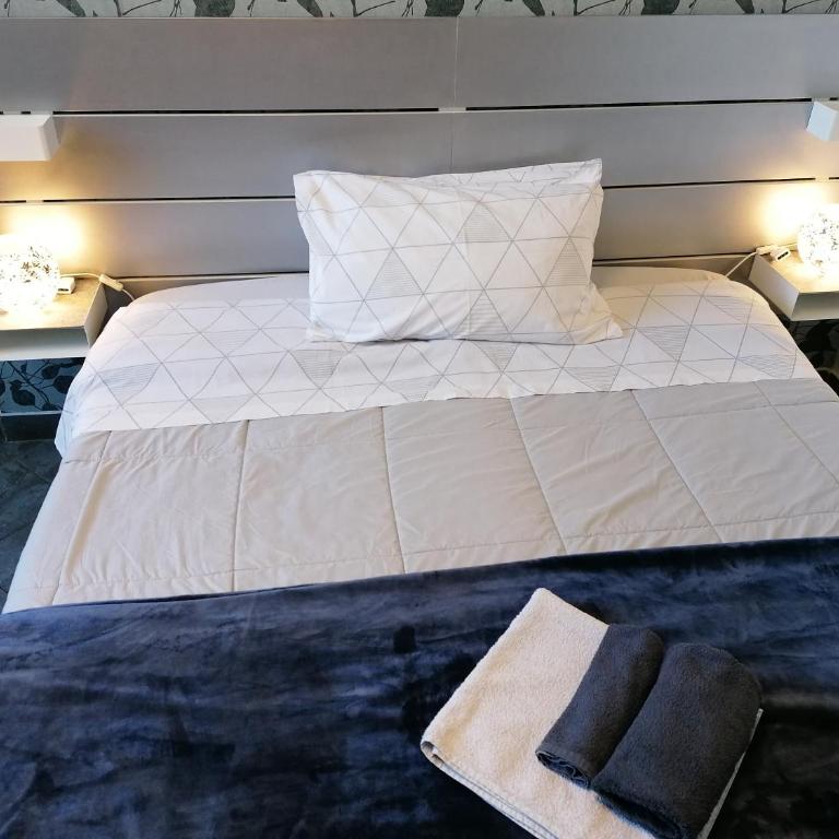 B&B IL SOGNO - Double or Twin Room with Private Bathroom - 3
