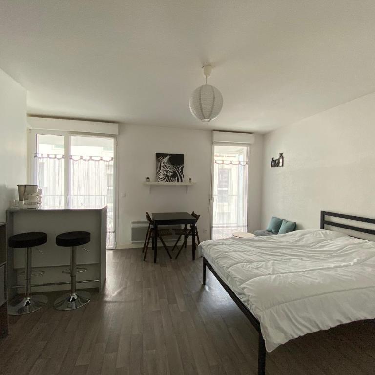 Joli studio avec terrasse près du vieux-port - Appartement 1 Chambre - 2