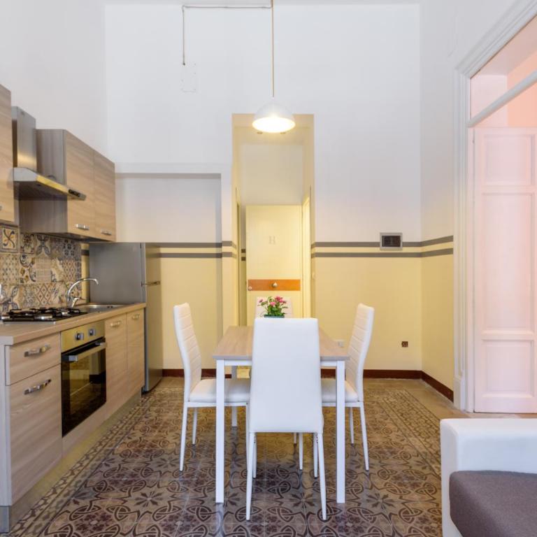 HouseStation - Appartamento con Balcone - 21