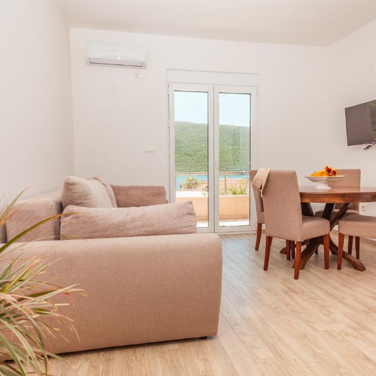 Apartments Ruzmarin - One-Bedroom Apartment - 17