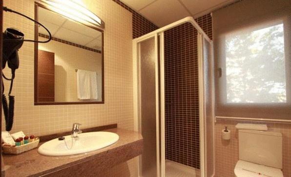 Hostal Avenida Barajas - Zweibettzimmer - 2
