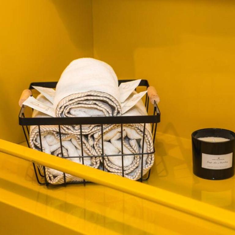 Le Huppé, Hypercentre, proche Bastille, WIFI illimité & Netflix - One-Bedroom Apartment - 12