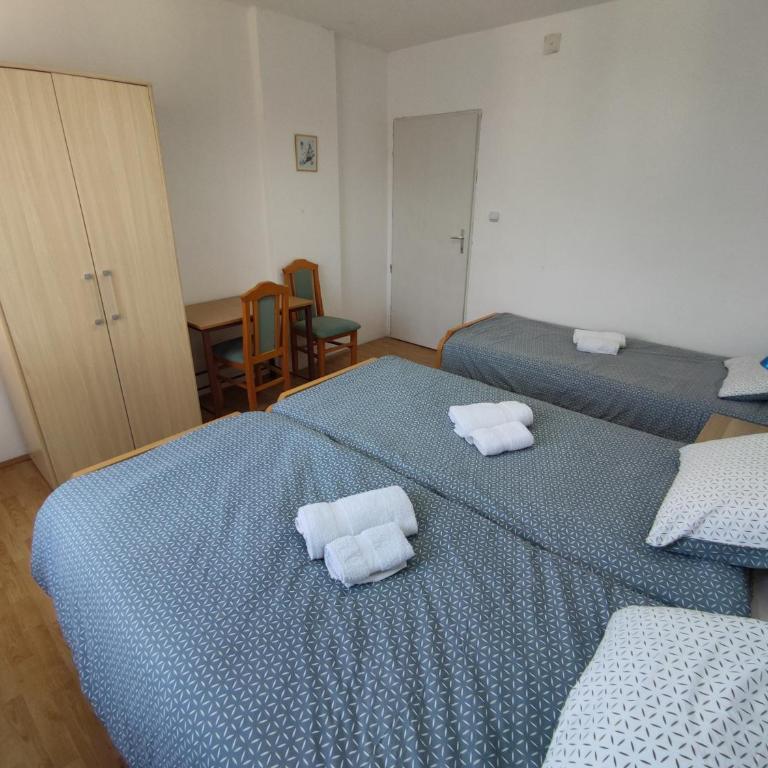Soko-Veljkovic-apartman - Three-Bedroom Apartment - 8