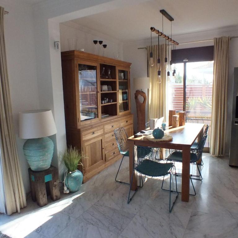 Paradise Beach House: piscina privada, playa 100m - Villa de 3 dormitorios - 24