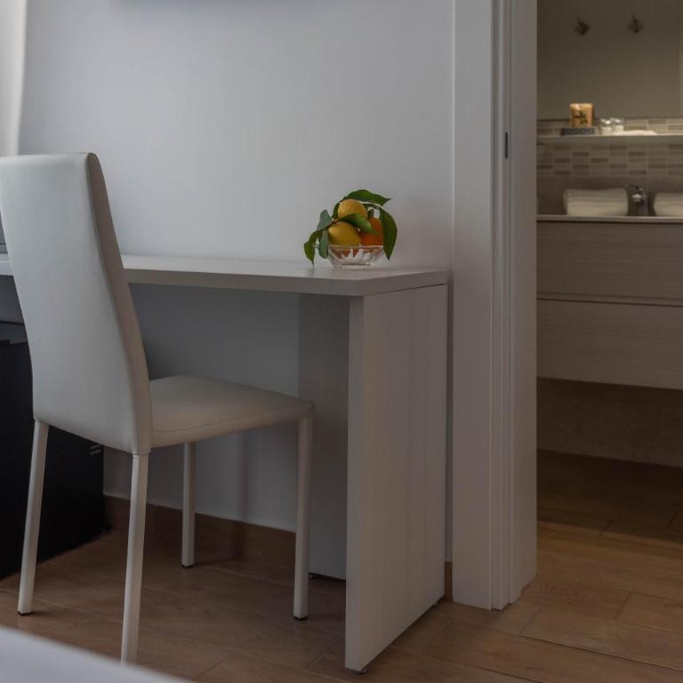 Sirentum Rooms - Standard Double Room - 3
