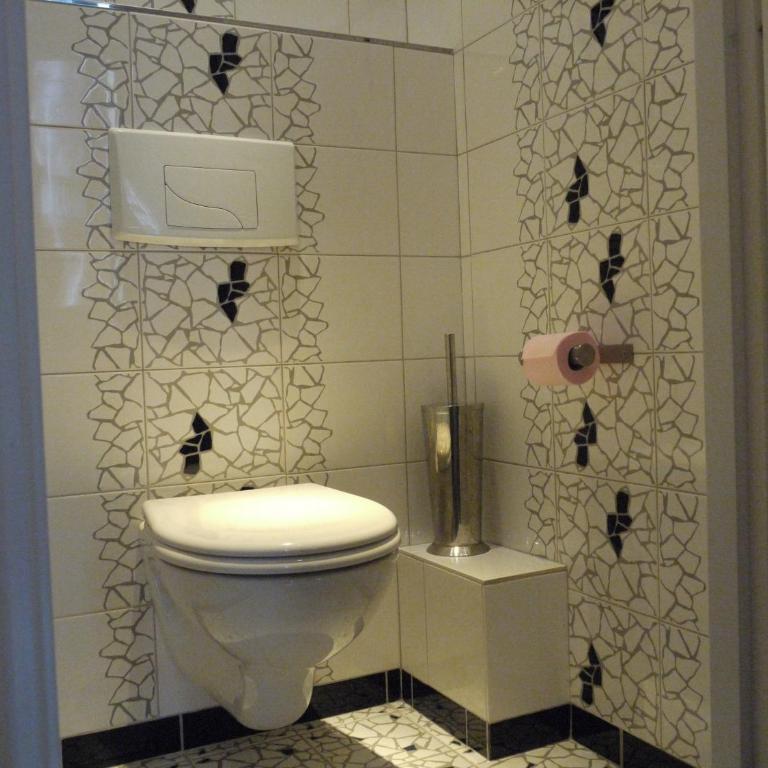 Barla 3 - a spacious one bedroom apartment near Place Garibaldi - Chambre Double - 13