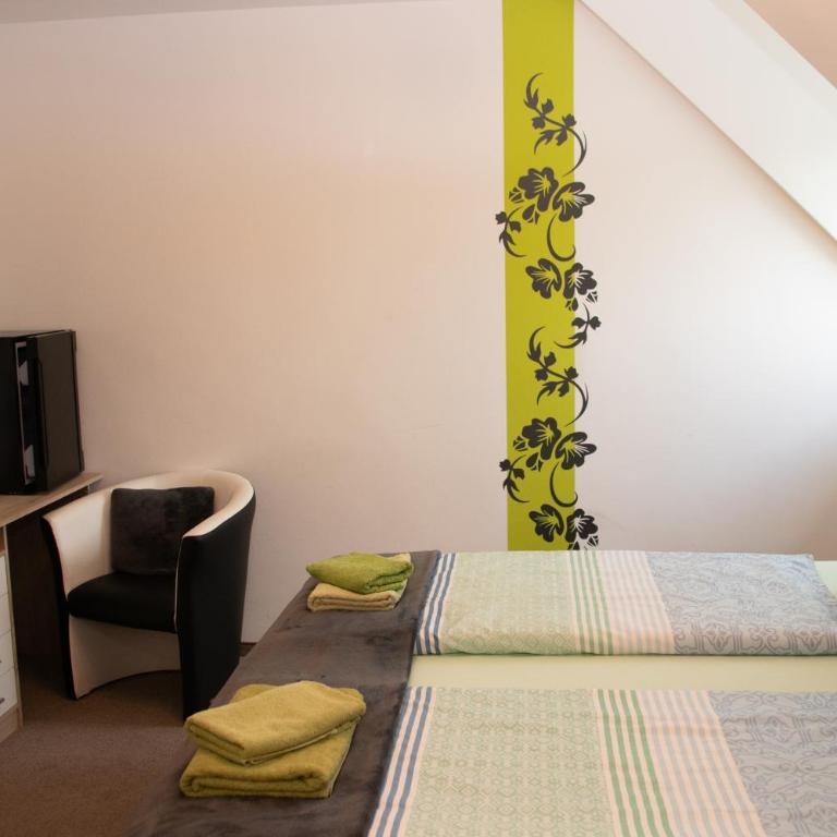 Die Schlafstube - Bed & Breakfast - Double Room with Private Bathroom - 6