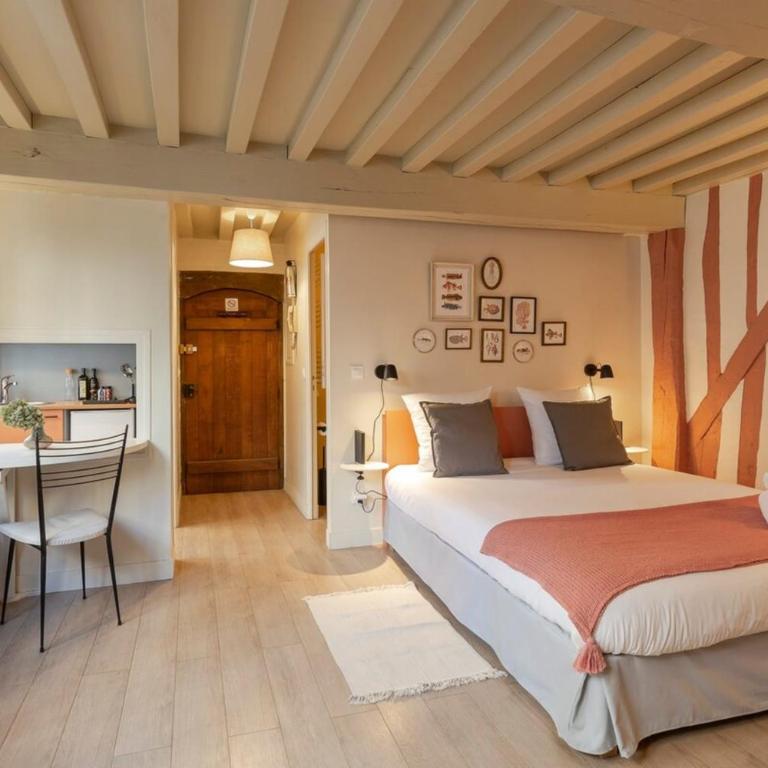 Couleur Corail Studio Peaceful gem & shared yard Central Honfleur - Studio - 1