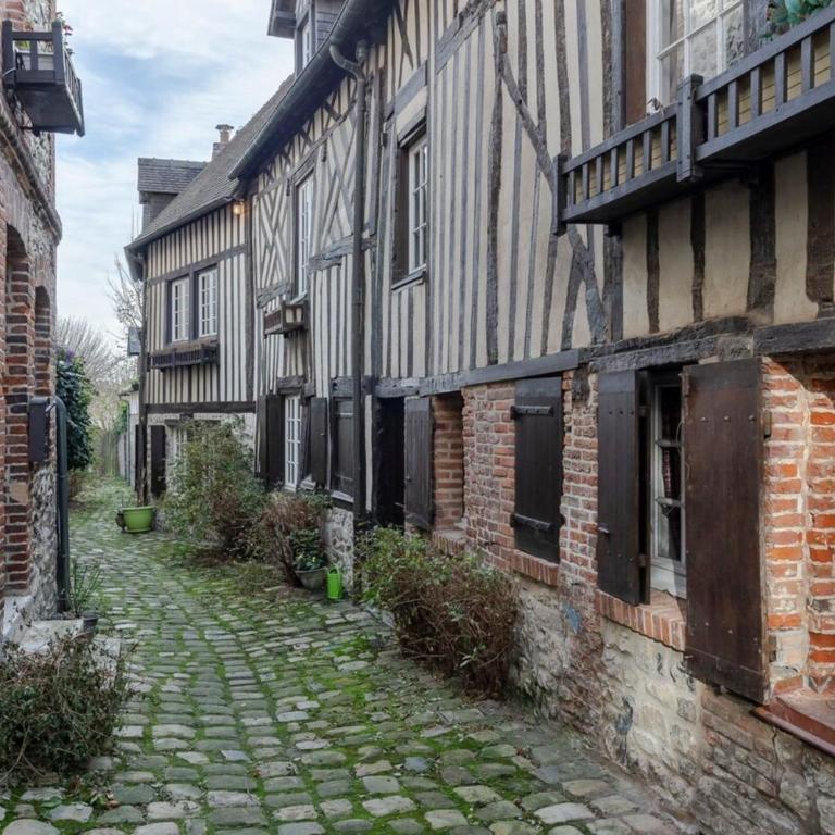 Couleur Corail Studio Peaceful gem & shared yard Central Honfleur - Studio - 7