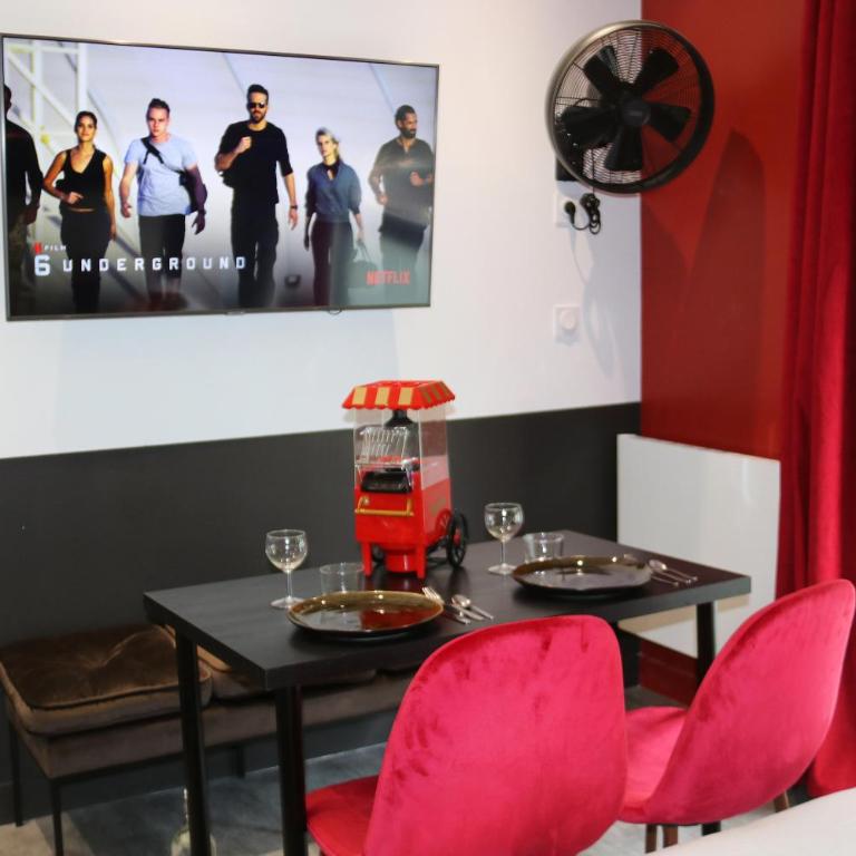 MYD - Studio Ciné Salle 1 Hypercentre Grenoble - Studio - 6
