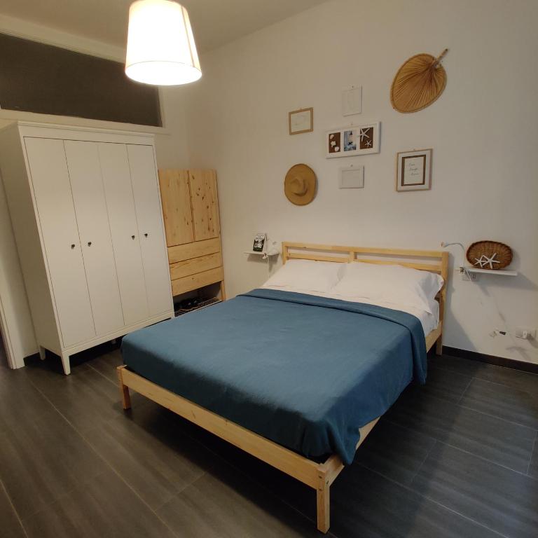 Vista sul carruggio, centro storico di Chiavari - Appartement 2 Chambres - 2