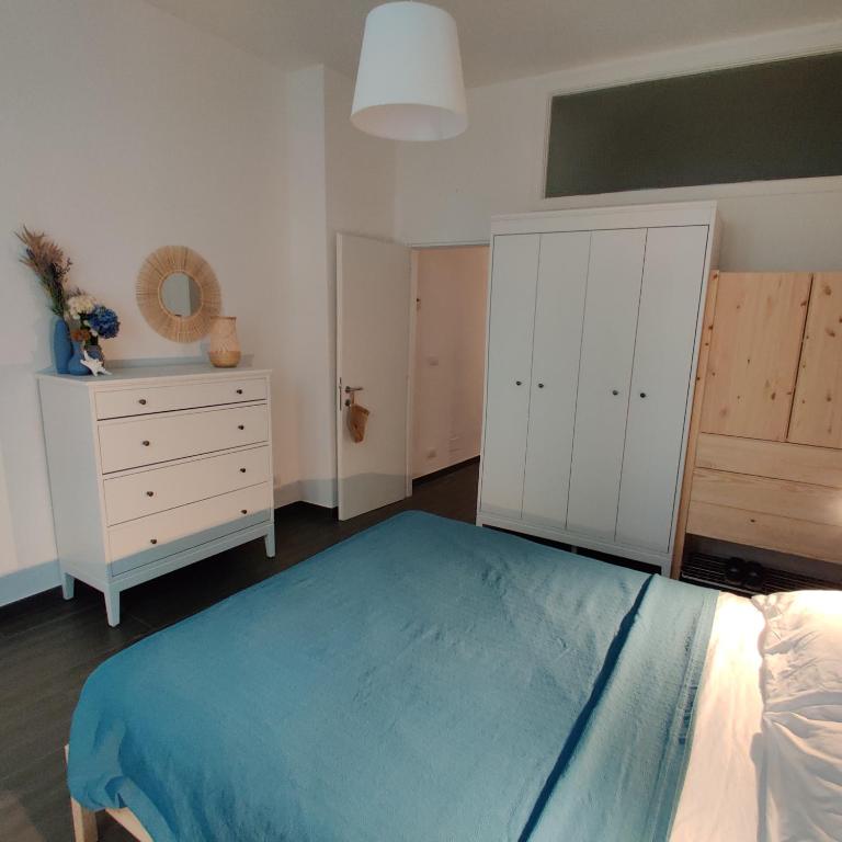 Vista sul carruggio, centro storico di Chiavari - Appartement 2 Chambres - 43