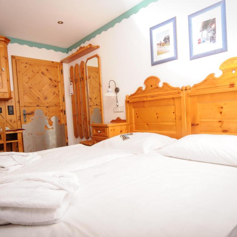 Berghotel Arthurhaus - Doppelzimmer mit Bergblick - 1