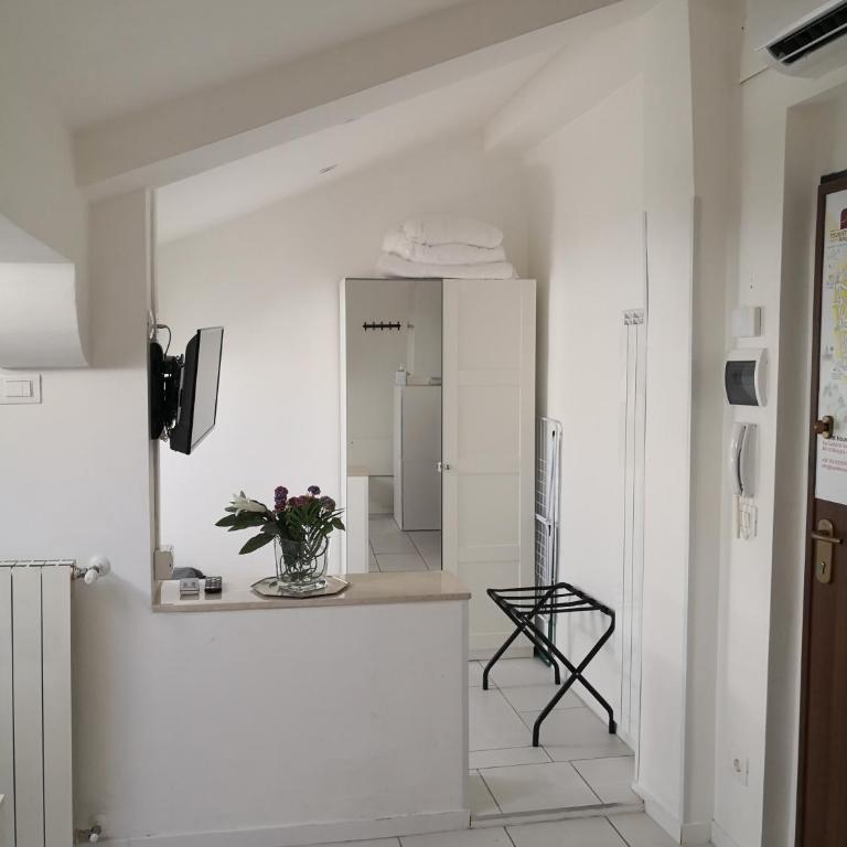 3-Tourist House Bologna-Mansarda - Self check-in - Appartamento Monolocale - 15