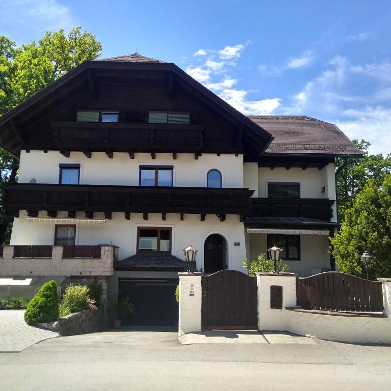 Gästewohnung Schlossblick - Apartment mit 2 Schlafzimmern - 4