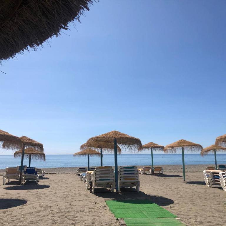 Residencial Marina Duquesa - Apartamento 2 dormitorios (6 adultos) - 20
