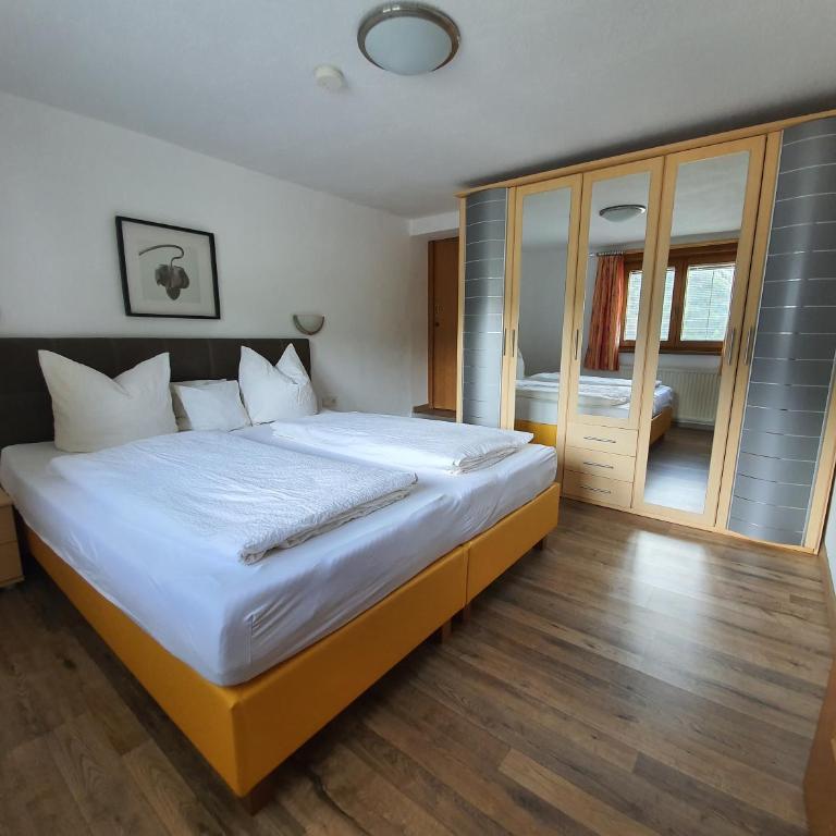 Haus Alpengruß - Apartment mit 2 Schlafzimmern - 2