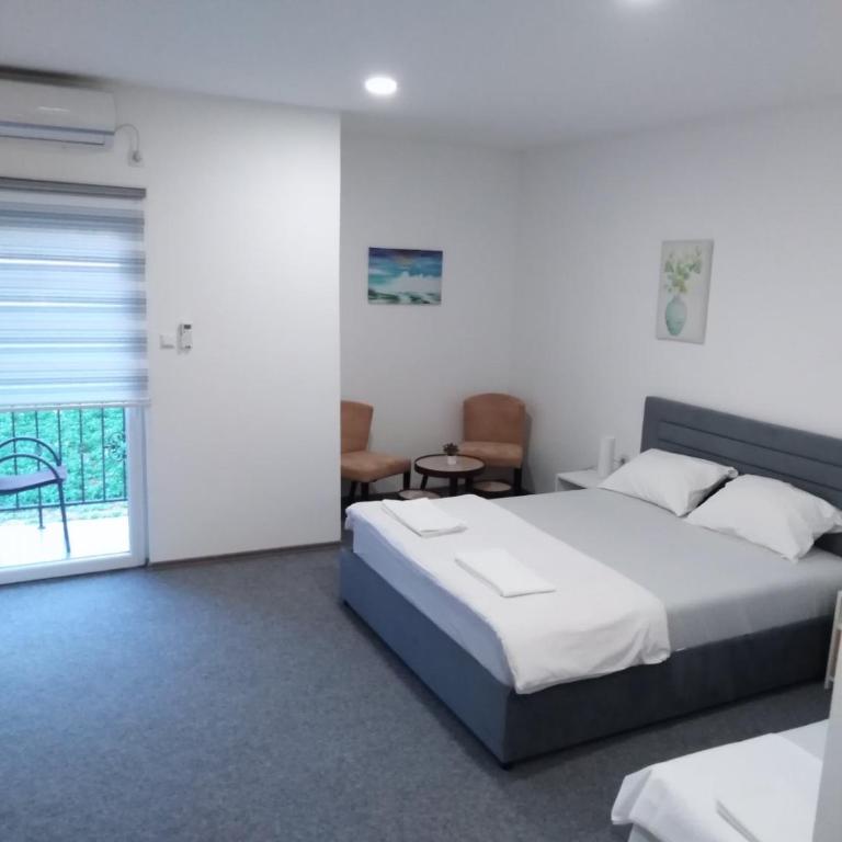 Vinarija "Đelmo" apartments - Deluks Dvokrevetna Soba sa Bračnim Krevetom/Zasebnim Krevetima i Balkonom - 17